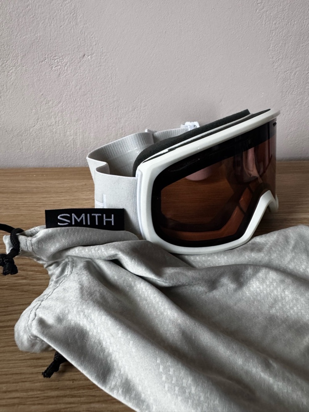 Smith Snowday White Snow Goggles with Amber Lens